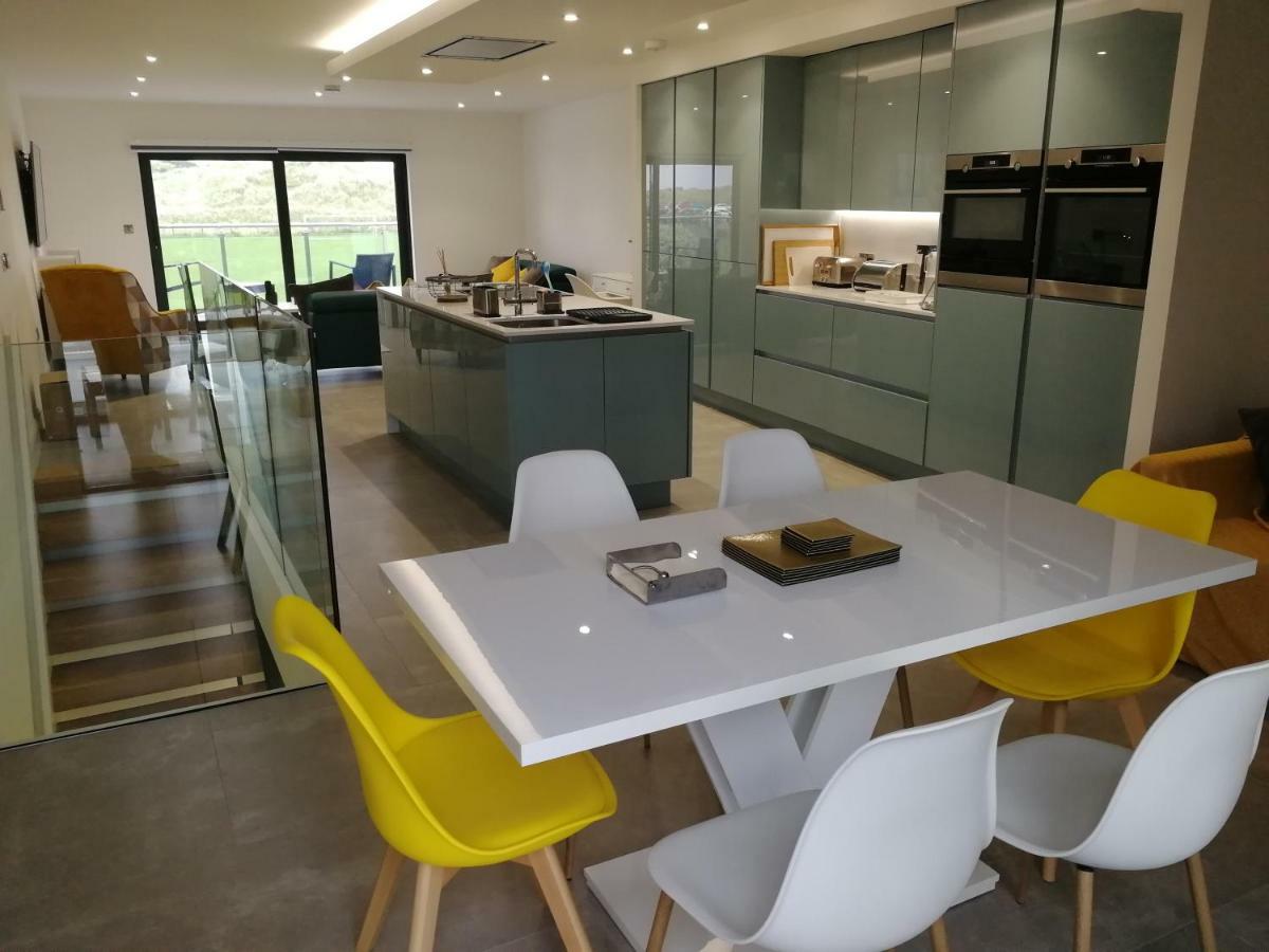 Portrush Luxury Apartment, Currangate المظهر الخارجي الصورة